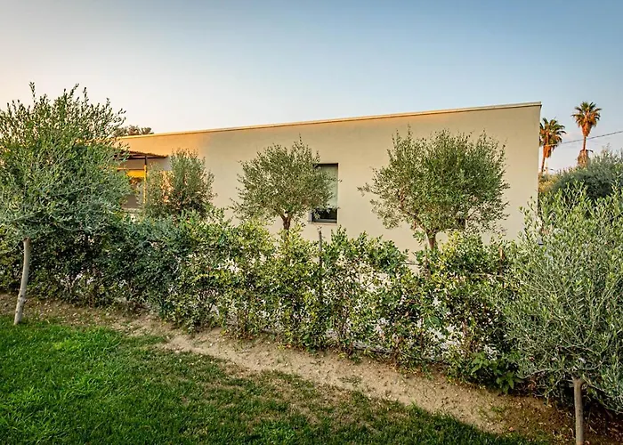 Xenia-retreat Villa Locri