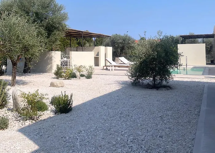 Villa Xenia-retreat Locri